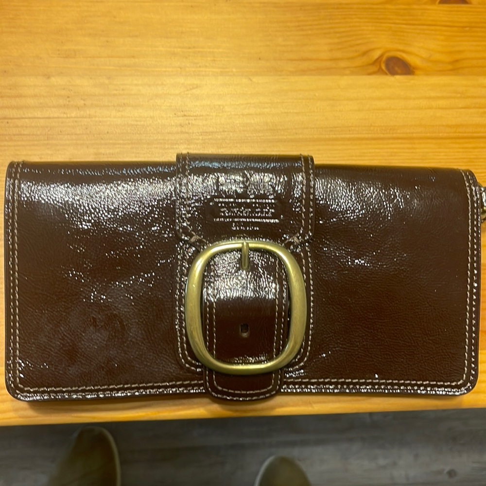 Brown coach wallet/clutch very clean